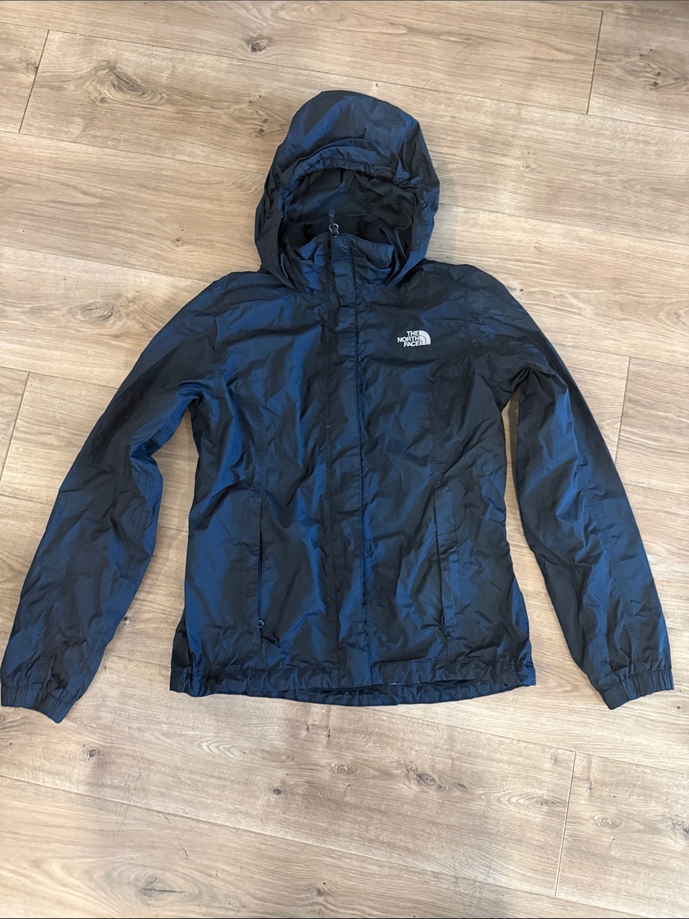 The North Face Women's Hooded Windbreaker Jacket